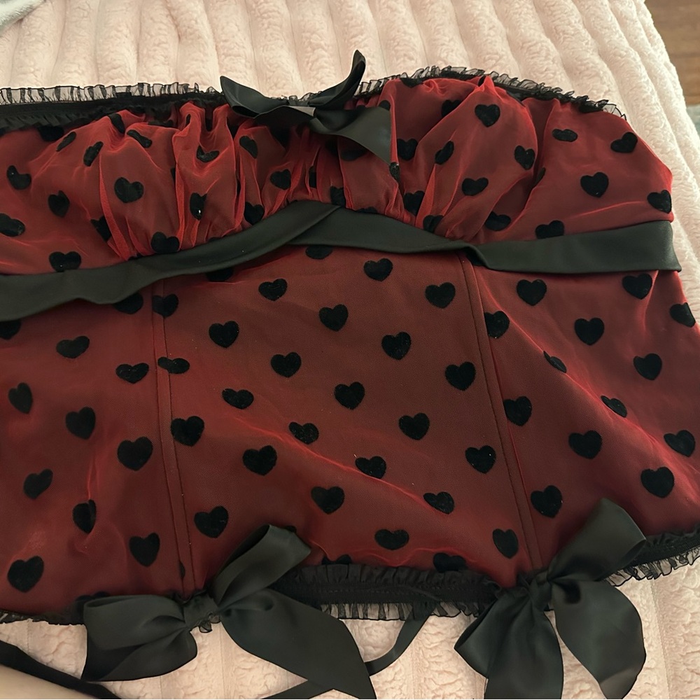 Elegant Red Heart-Patterned Bustier